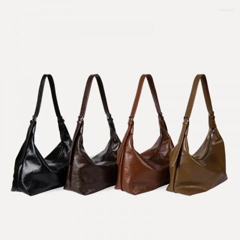 Trendy Women's Leather Shoulder Bag - Casual Tote with Zipper Closure