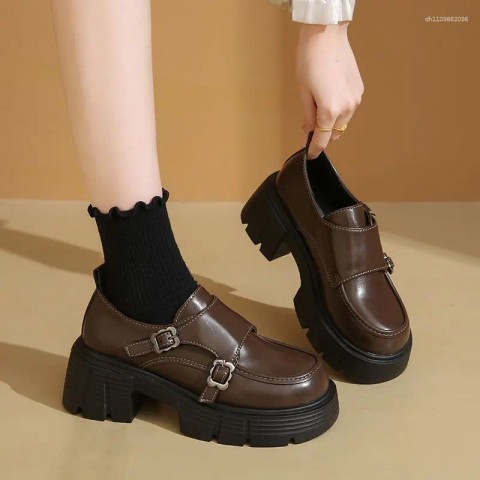 Women's 2025 Casual Platform Sneakers with Thick Sole and Roses Design