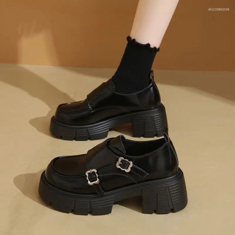 Women's 2025 Casual Platform Sneakers with Thick Sole and Roses Design