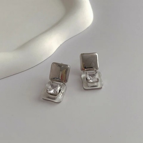 Bilandi Women's Geometric Glass Dangle Earrings, Trendy Bohemian Jewelry M75