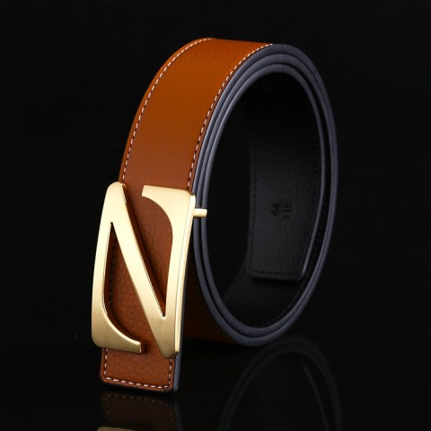 High-Quality Leather Designer Belts for Men and Women with Personalized Buckles
