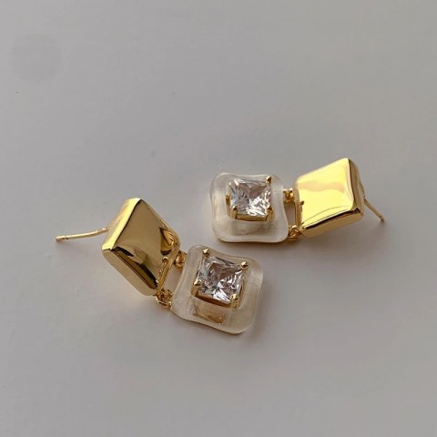 Bilandi Women's Geometric Glass Dangle Earrings, Trendy Bohemian Jewelry M75