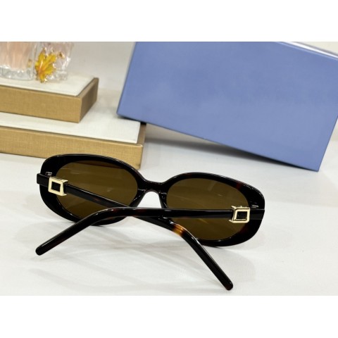 Avant-Garde Full Frame Sunglasses for Men and Women - Lightweight UV400 Protection