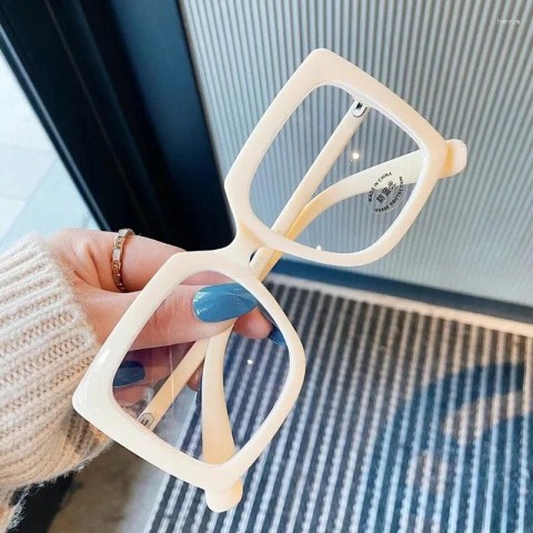 XGNVPY Women's Trendy Anti-Blue Light Big Square Sunglasses