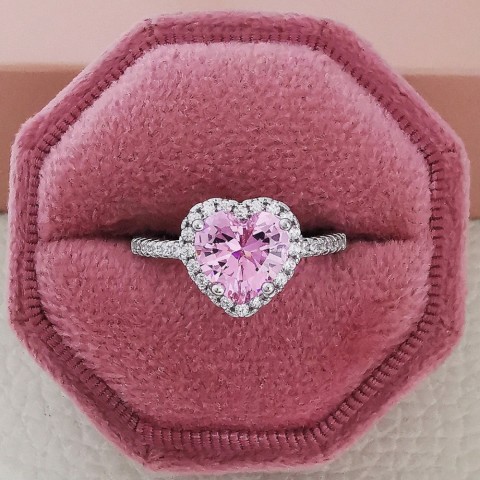 Luxury Minimalist Heart Diamond Ring for Women in Silver Plated Brass