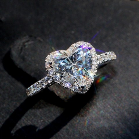 Luxury Minimalist Heart Diamond Ring for Women in Silver Plated Brass