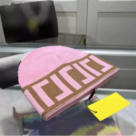 Luxury Unisex Knitted Beanie Hats with Letter Design