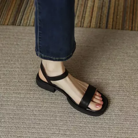 Elegant Summer Women's Low Heel Sandals - Soft Sole & Non-slip Design 250506