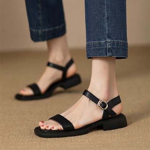 Elegant Summer Women's Low Heel Sandals - Soft Sole & Non-slip Design 250506