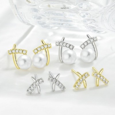 2025 Luxury White Pearl Stud Earrings for Women