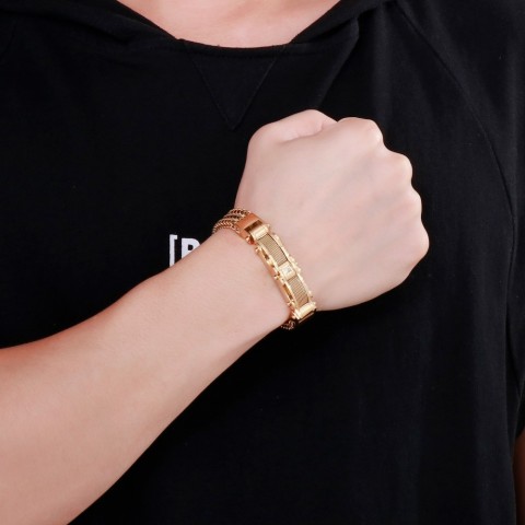 Stainless Steel Gold Men's Charm Bracelet - Lightweight Link Chain Jewelry