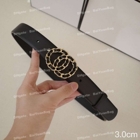 Luxury Vintage Letter Buckle Leather Belt for Unisex