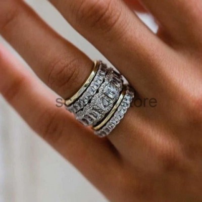 Peishang Women's Full Diamond S925 Sterling Silver Band Ring Set with Geometric Square Zircon Aperture