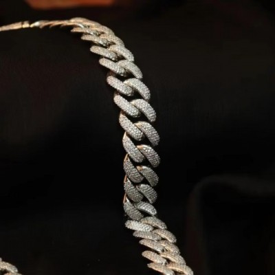 Hip Hop Men's Fashion Jewelry - 16MM Heavy Cuban Chain with Moissanite Pendant