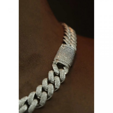 Hip Hop Men's Fashion Jewelry - 16MM Heavy Cuban Chain with Moissanite Pendant