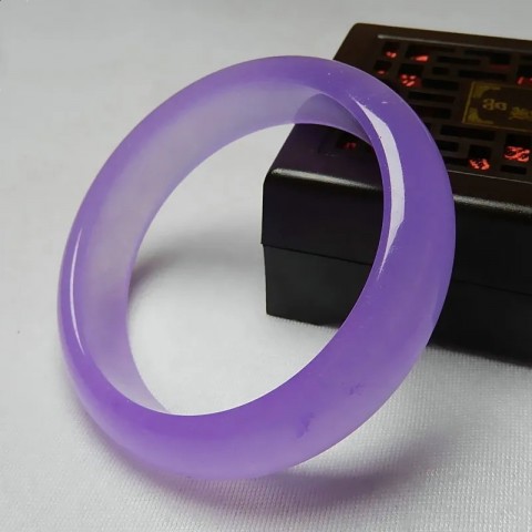Genuine High-Quality Hand-Carved Violet Jade Bangle