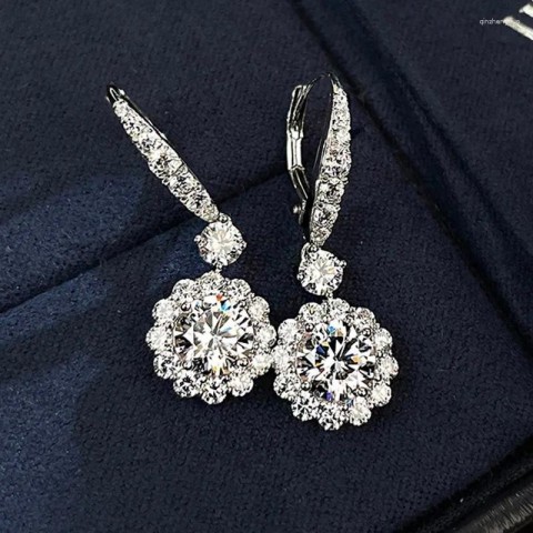 Dangle Earrings Women 2025 Cube Zirconia Snowflake Set Shiny Charm Jewelry
