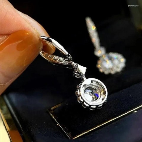 Dangle Earrings Women 2025 Cube Zirconia Snowflake Set Shiny Charm Jewelry