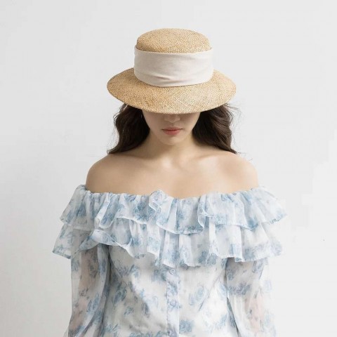 Elegant Summer Straw Hat with Wide Brim and Big Bow for Women