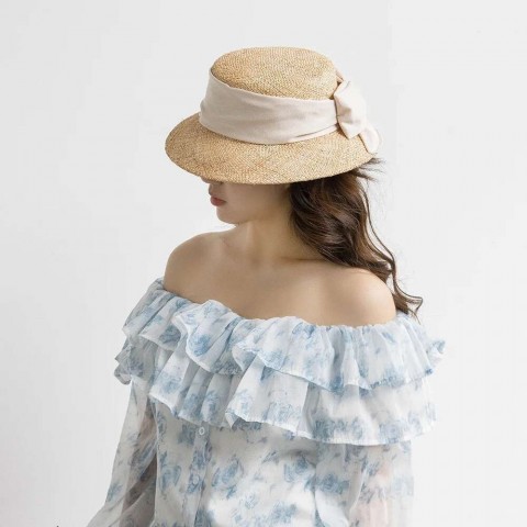 Elegant Summer Straw Hat with Wide Brim and Big Bow for Women