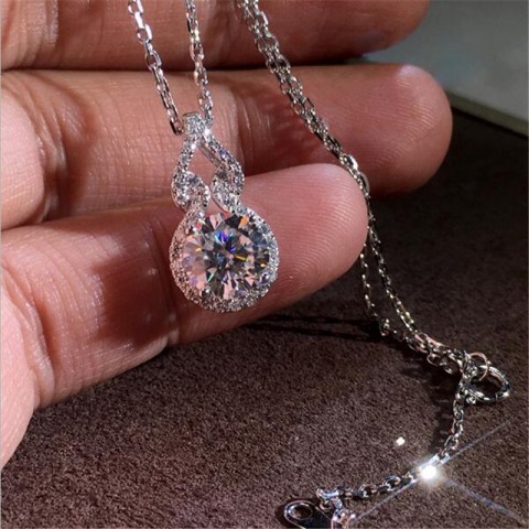 Sterg Sier Women's Sterling Silver Solitaire White Topaz Necklace - Adjustable Length