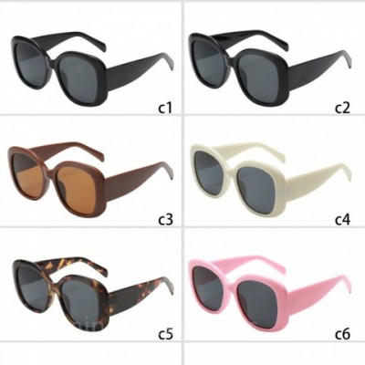 Luxury Women's Designer Sunglasses - Comfortable & Trendy Oval Frame