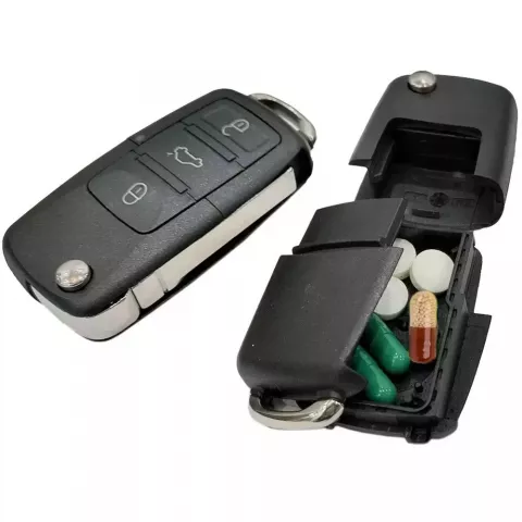Secreto Car Remote Key Storage Box - Durable Metal Keychain with Secret Compartments for Men