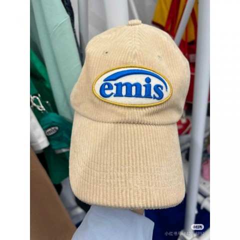 EMIS Velvet Embroidered Bucket Hat - Unisex Luxury Design
