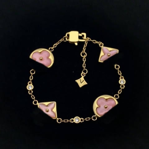 Elegant 18K Gold Plated Charm Bracelet for Women with Agate and Shell