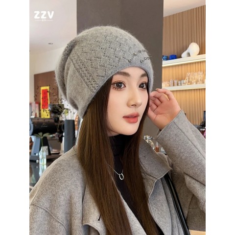 R76 Winter Warmth Hip-Hop Striped Beanie Hat for Women