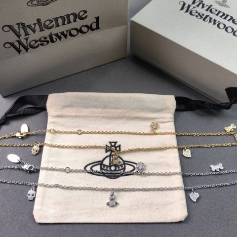 Vivien Westwood Inspired Luxury Diamond-Style Star Pendant Necklace
