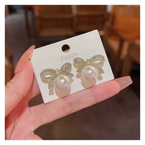 Elegant Imitation Pearl Butterfly Earrings - Women's Fashion Sweet Zircon Dangle Earrings
