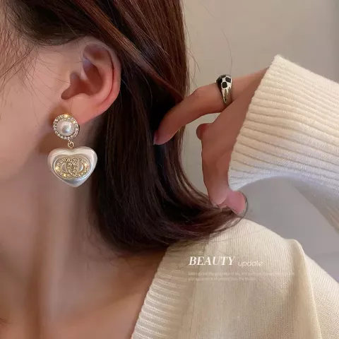 Luxury Gothic Stud Earrings with White Pearl & 14K Gold Plating for Women