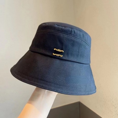 Unisex Triumphal Arch Applique Bucket Hat - Sun-proof Wide Brim Hat for Outdoor Wear