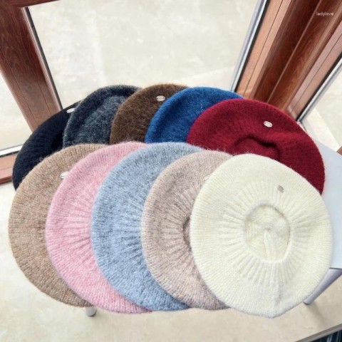 Beret Women's Warm Retro Wool Knitted Hat | Solid Color Unisex Versatile