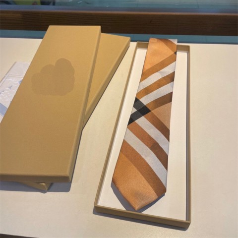 Luxury Men's Silk Tie - Customizable Colors & Patterns