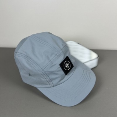 Luxury Brand Adjustable Unisex Hats with Solid Letter Design