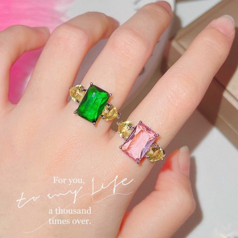 Zhenrong Women's Band Ring with Pink Diamond and Sea Blue Emerald