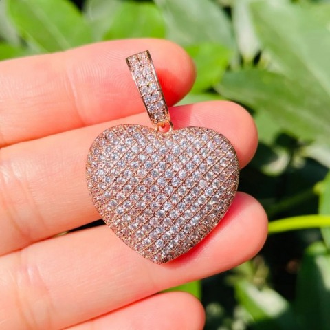 Exquisite 5-Piece Zirconia Heart Charm Pendants for Women's Jewelry Making