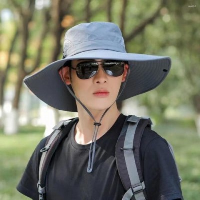 Beret Bucket Hat for Men - Wide Brim Sun Protection & Breathable Design