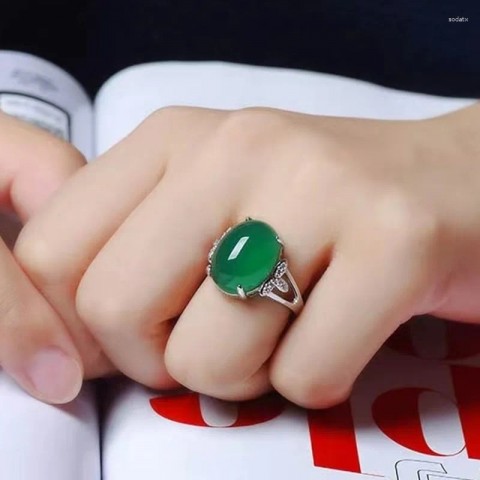 Charming Adjustable Natural Green Chalcedony Cluster Ring for Women