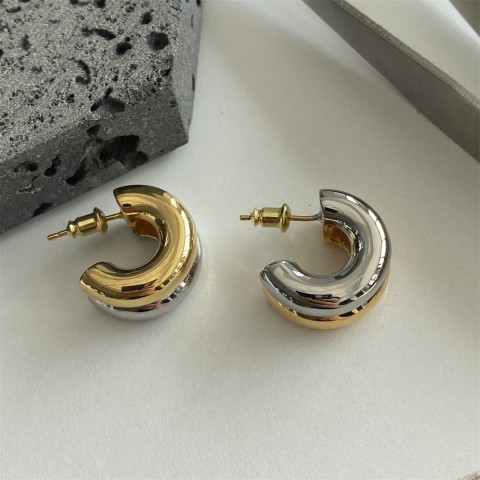 Elegant Two-Tone Stud Earrings for Women