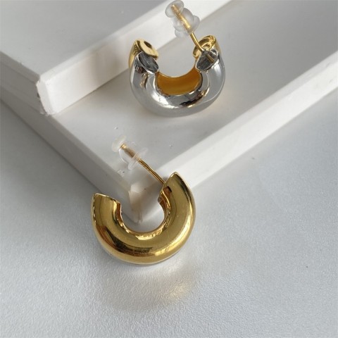 Elegant Two-Tone Stud Earrings for Women