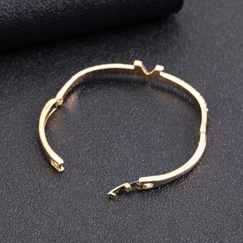 Women's Classic Geometric Agate Bangle Bracelet with Black Main Stone