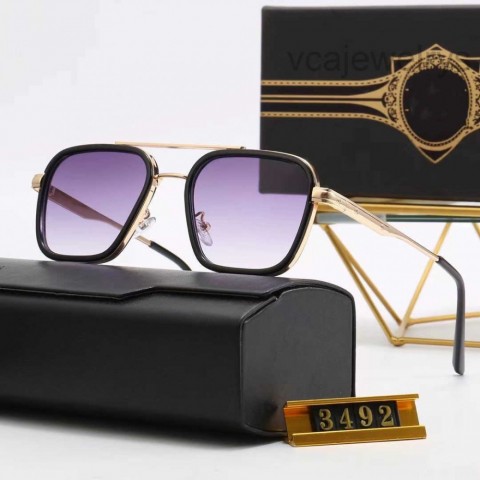 Luxury Brand Square Sunglasses with UV400 Protection for Men and Women
