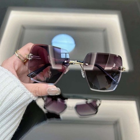 Brand Retro Square Sunglasses for Men and Women, UV380 Protection, Mixed Colors