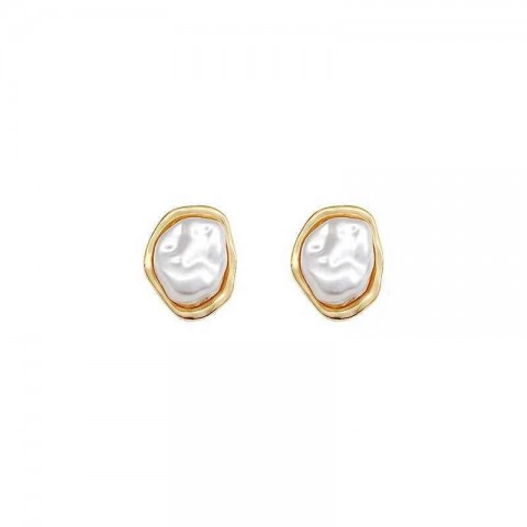 Stud Earrings for Women in Bohemian Style with Imitation Pearl