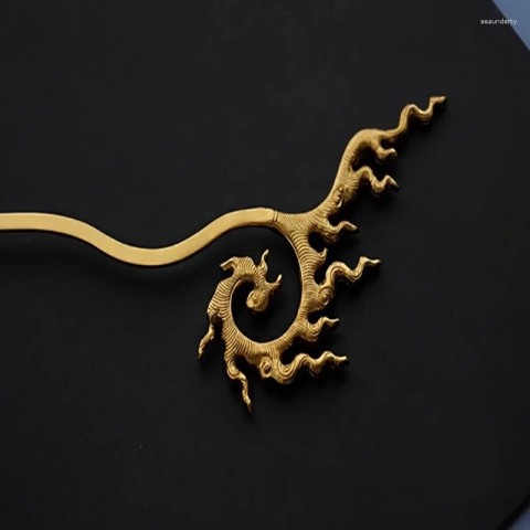 Chinese Style Rosefinch Pattern Hair Clips - Elegant Double-sided Carving Accessories for Women