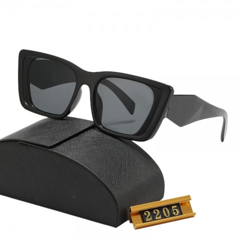 Unisex Designer Sunglasses for Men & Women - Timeless Classic Style with UV400 Lenses