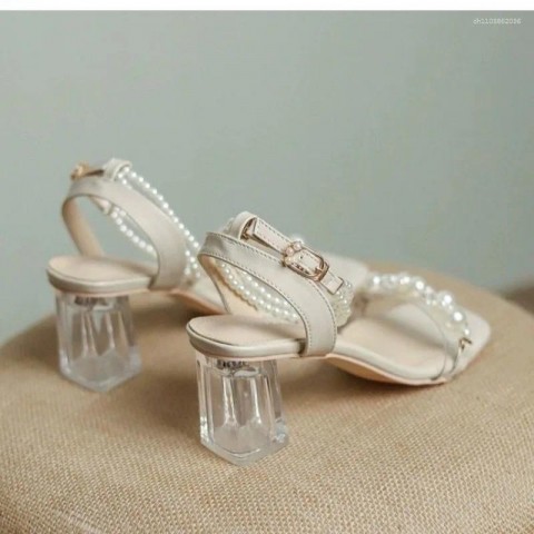 Qwen's Fashion Women's Mid Heel Sandals with Buckle Strap and String Bead Details